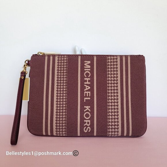 MICHAEL KORS Jet Set Signature Jacquard Large Zip Pouch Wristlet- Dark Berry ⭐ - Picture 6 of 16